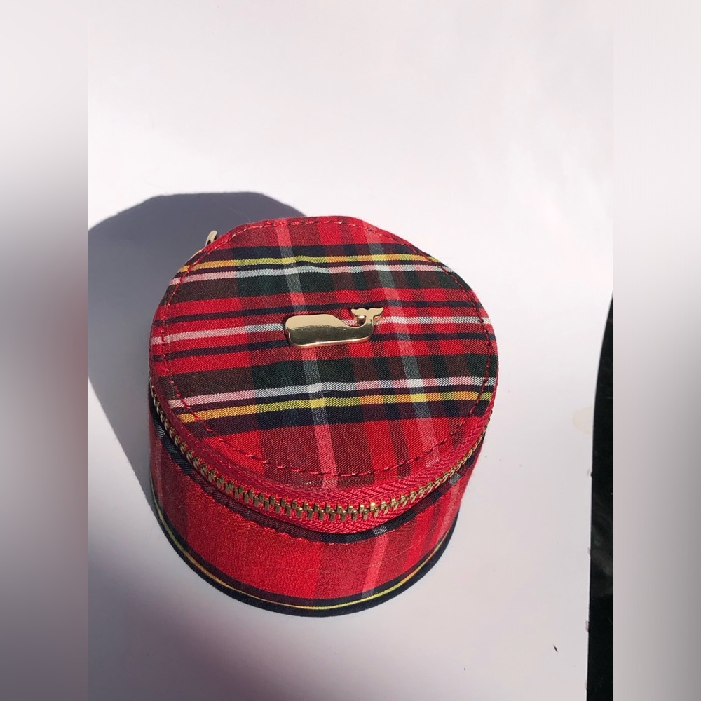 Vineyard Vines Red Tartan Plaid Round Zip Small Jewelry Case Travel Mirror